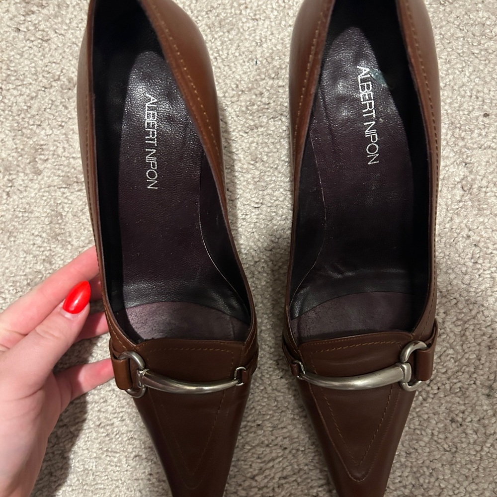 Albert Nipon Brown Leather Pointed-Toe Heels with Silver Bit